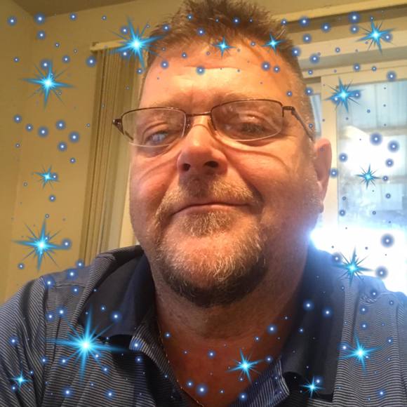 Meet your Posher, Chris - Picture 1 of 1